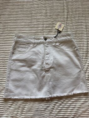 Tgla White Jean Skirt Raw Frayed Hem Stretchy NWT small